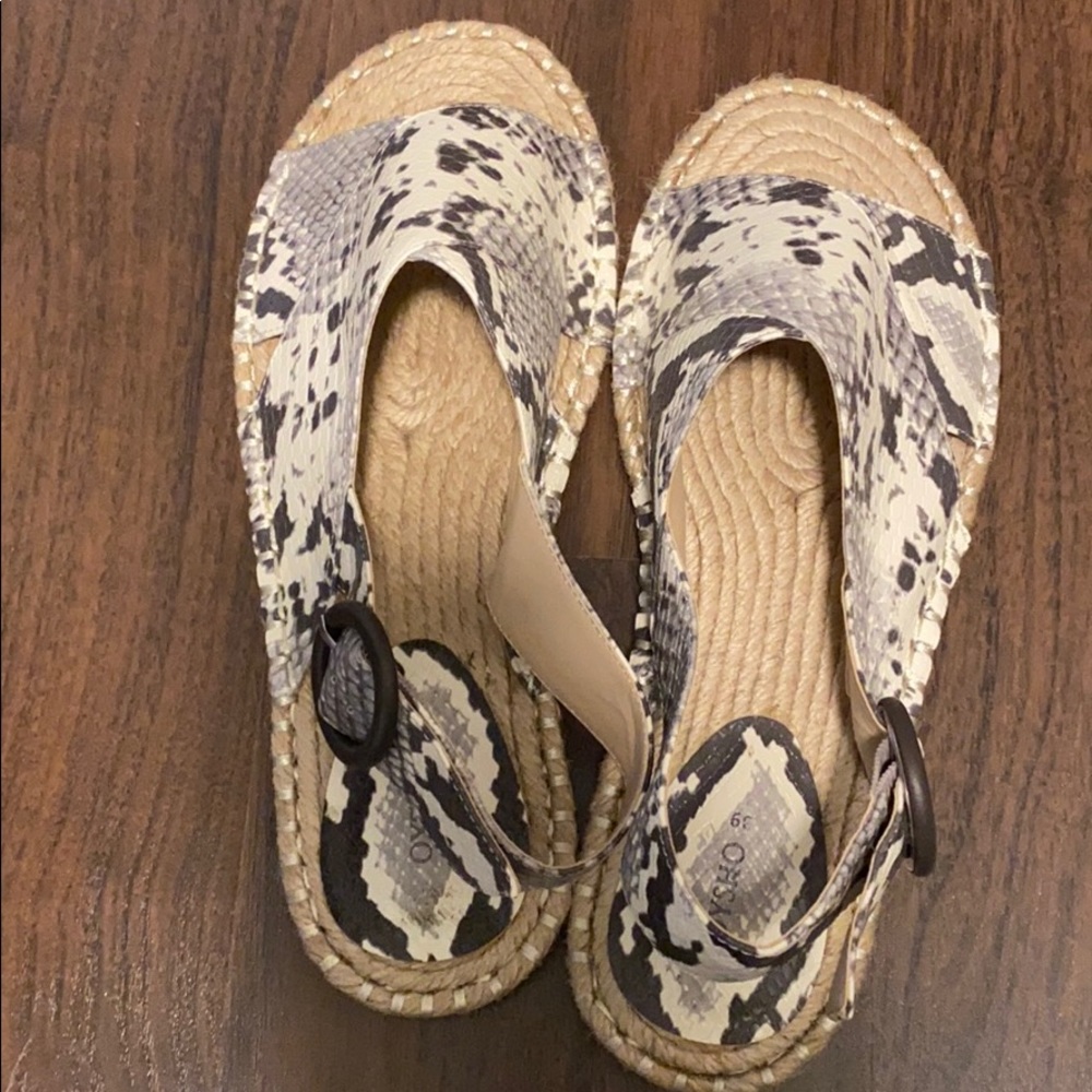Oysho Sandals View 2